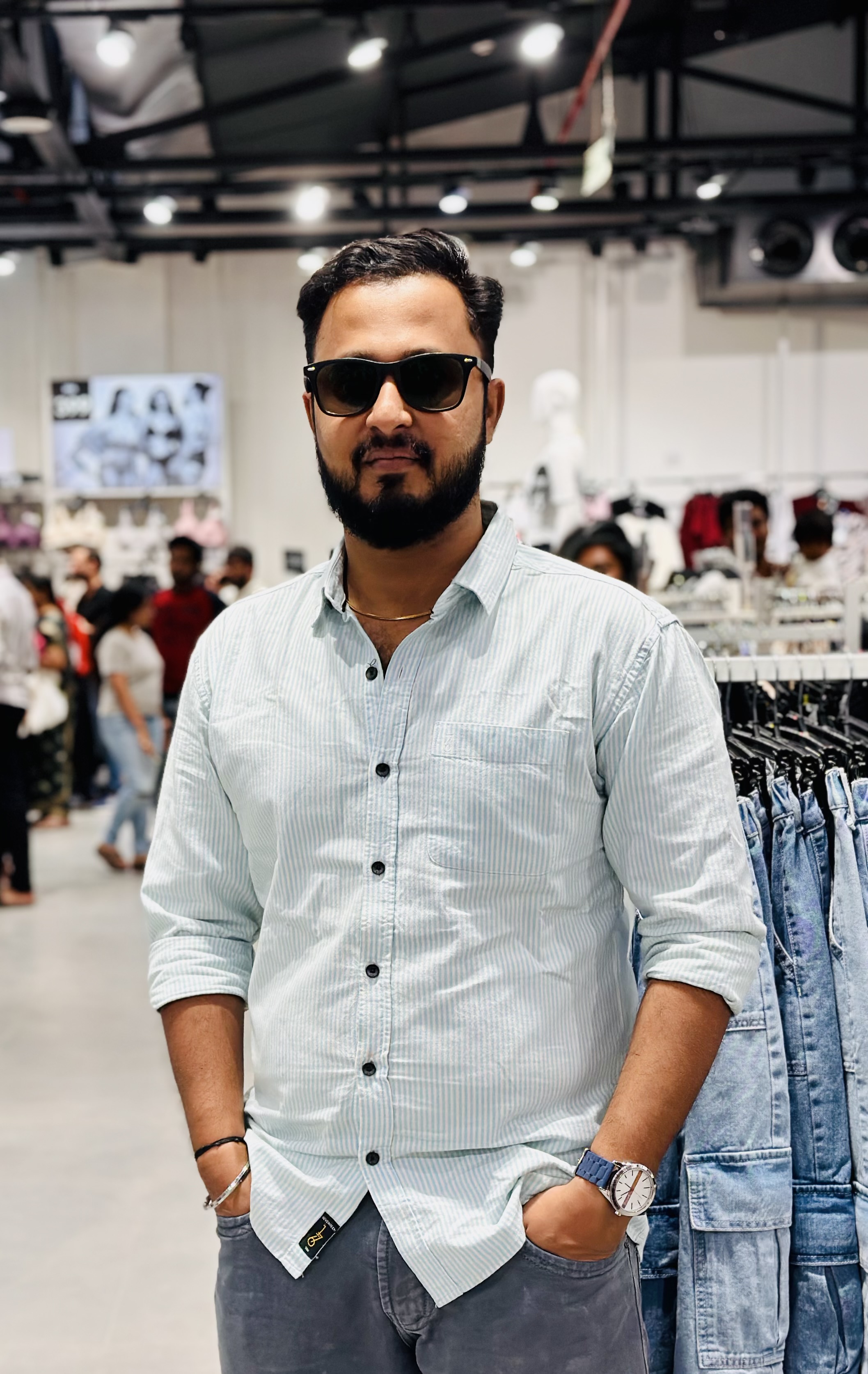 Vyas 